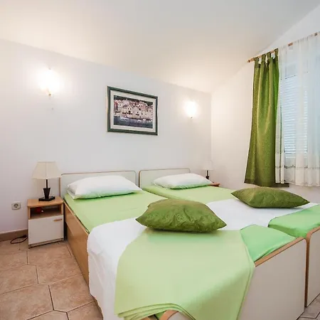 Botanica Apartment