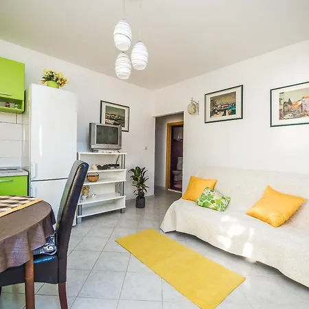 Botanica * Rogoznica (Sibenik-Knin)