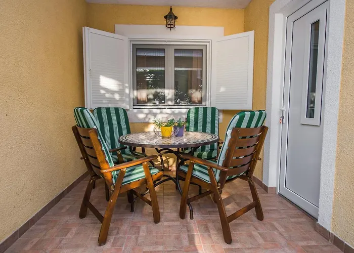 Botanica * רוגוזניצה